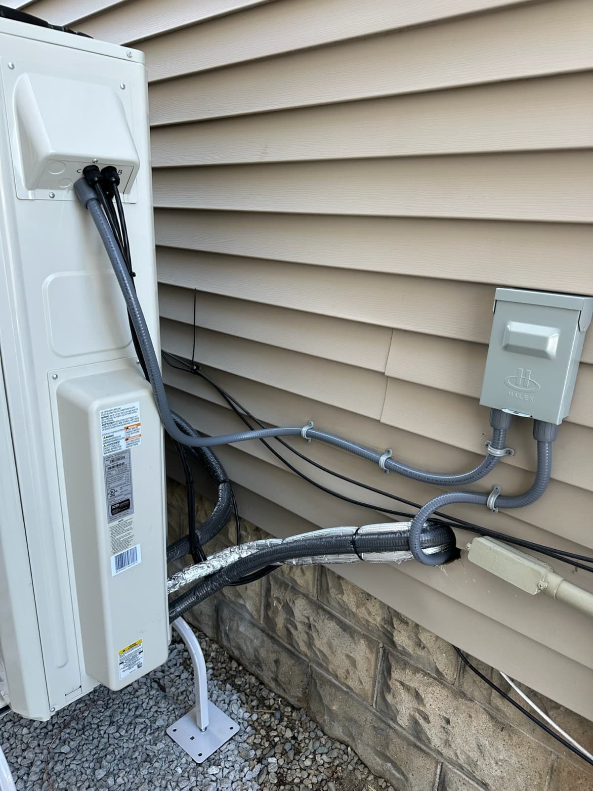 Moore Electric Expands Storm Preparedness Services in Southern NH and Northern MA