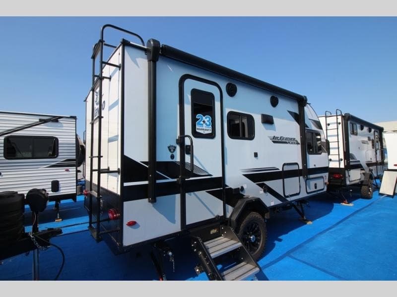 Pete's RV Center Expands Used Camper Selection and Financing Options Across New England
