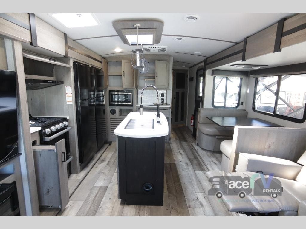 Ace RV Rentals Expands Pet-Friendly Fleet as Mid-Atlantic RV Travel Demand Grows